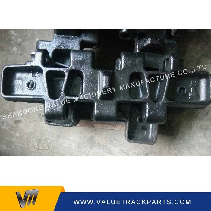BM1200 Track Shoe